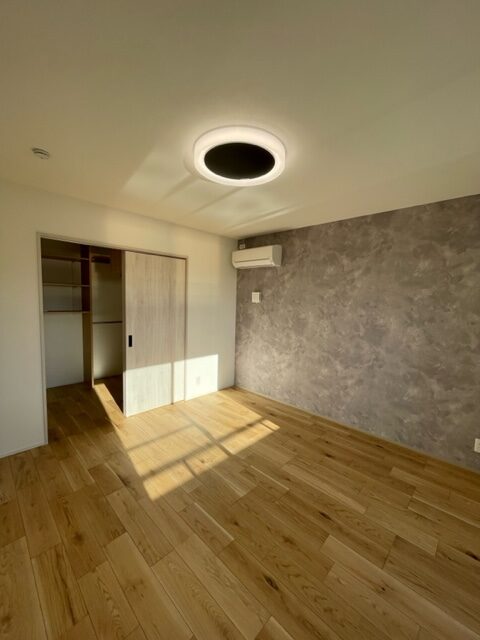 木目調のおしゃれなお家