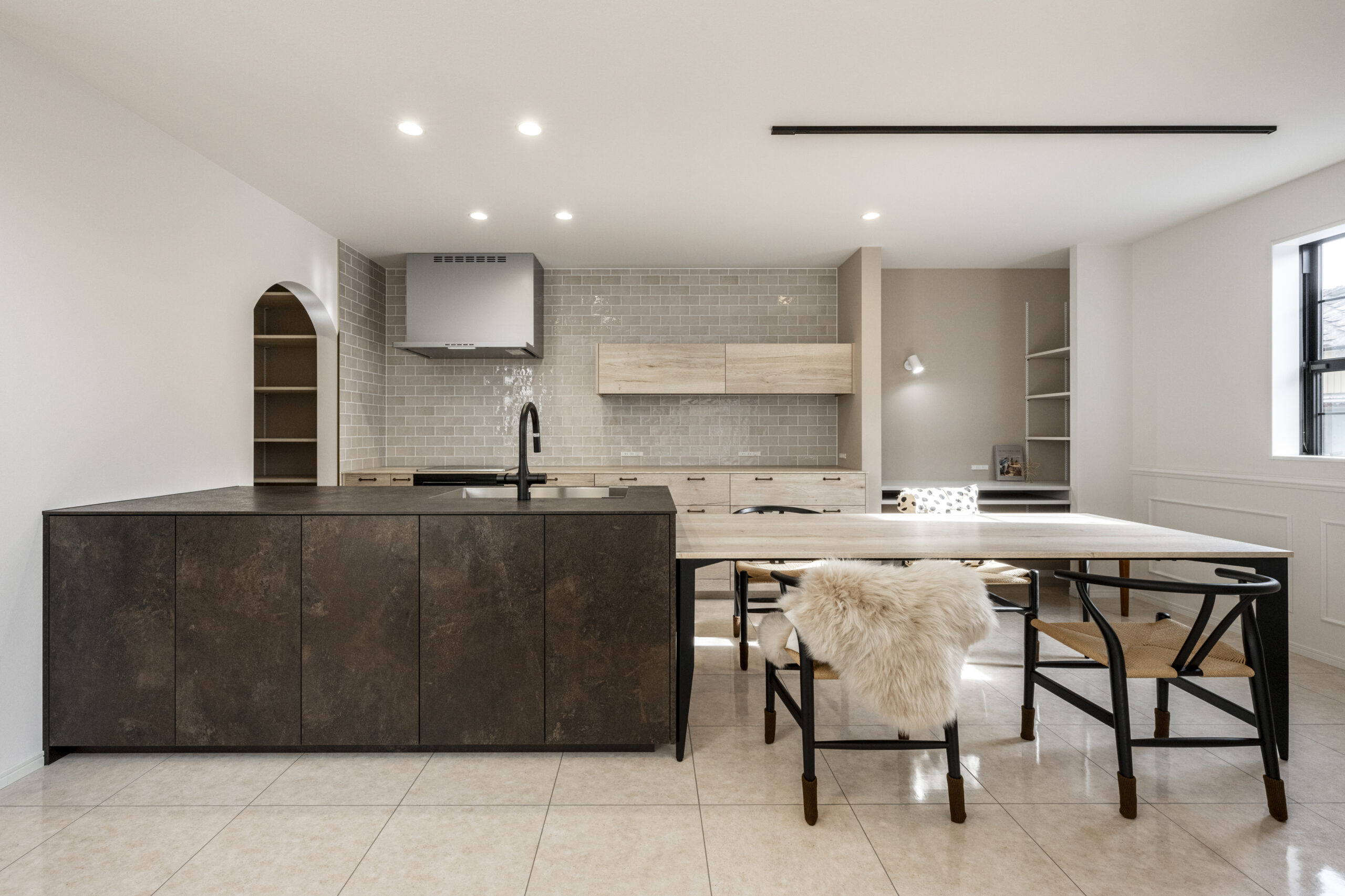 回遊導線のある欧米テイストのお家