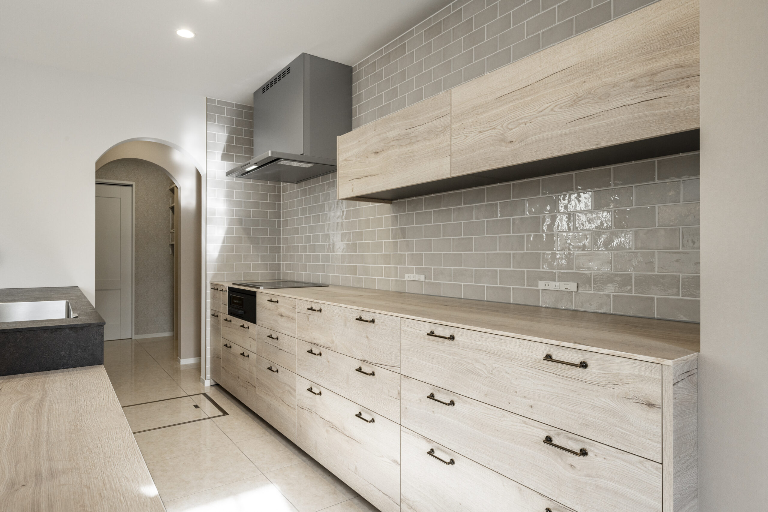 回遊導線のある欧米テイストのお家