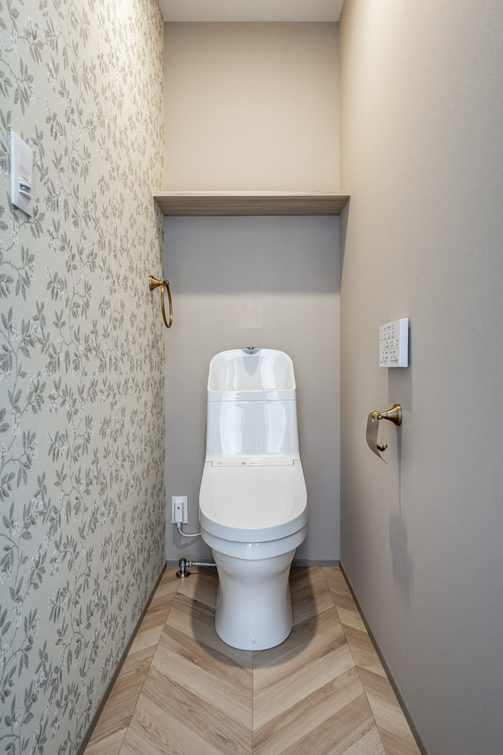 回遊導線のある欧米テイストのお家